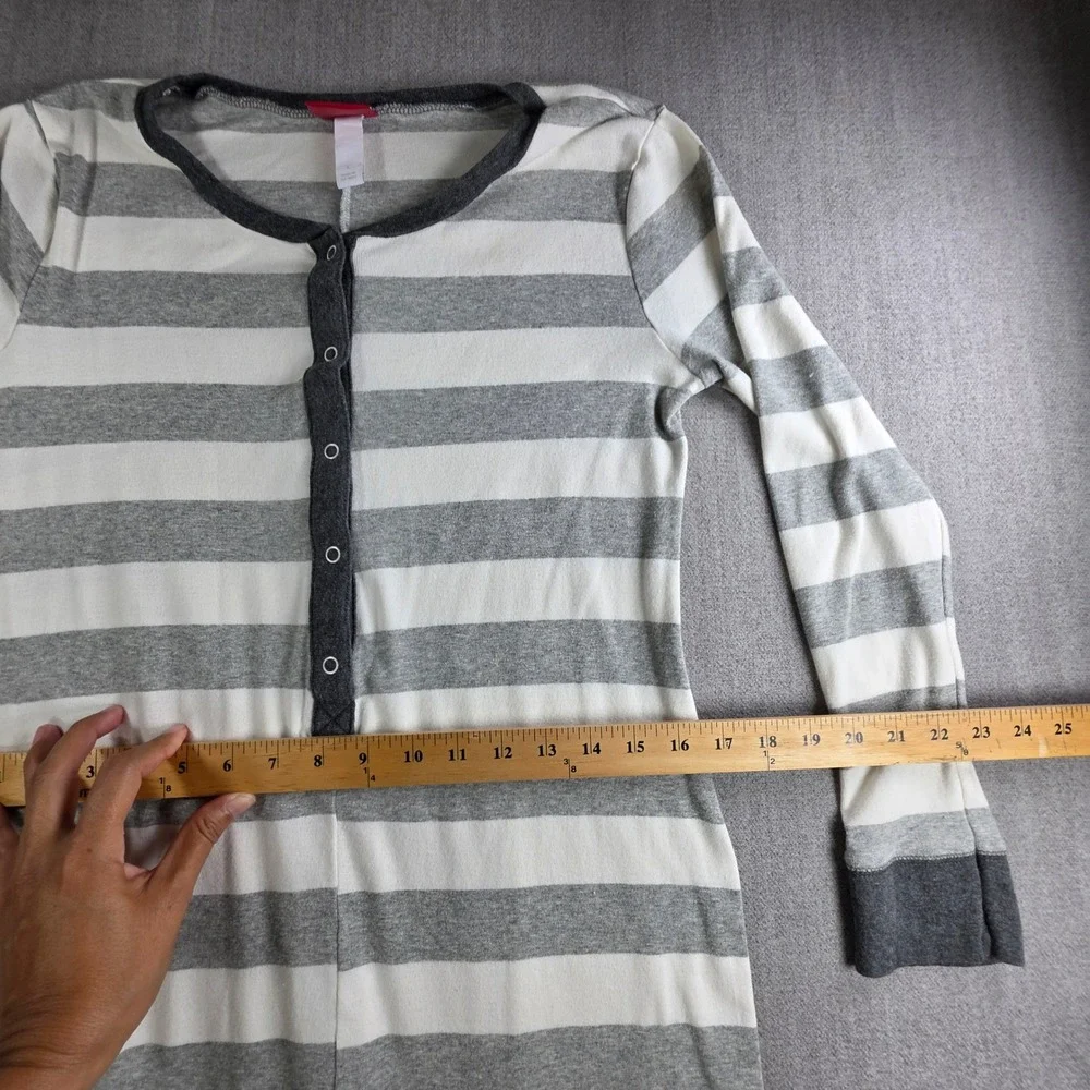 Wondershop One Piece Pajamas Women Large Grey White Striped Henley Union Suit‎